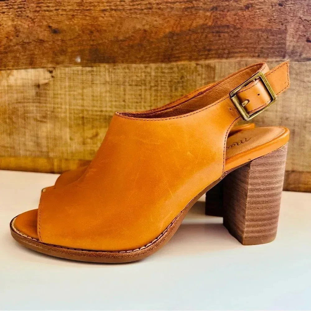 Madewell The Cary Sandal in Leather